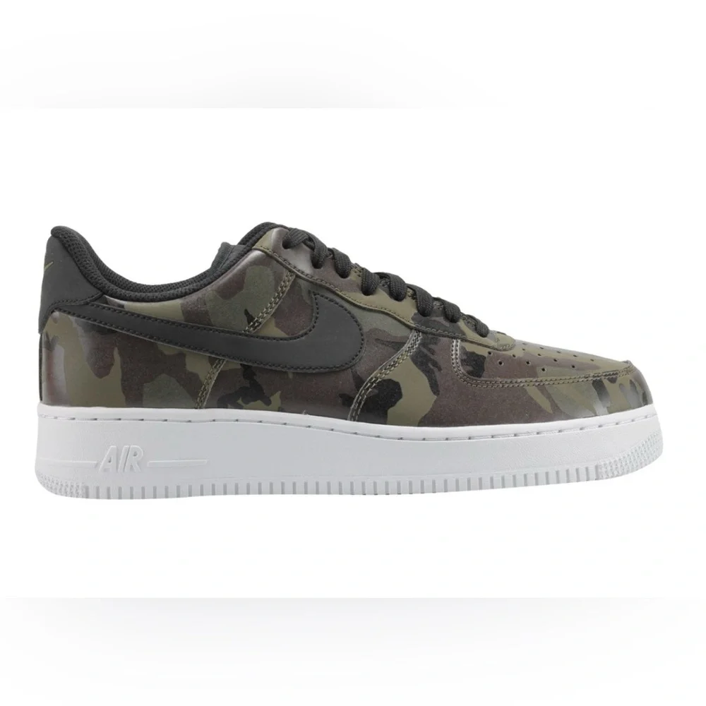 NIKE AIR FORCE 1 LV8 CAMOUFLAGE LOW TOP SNEAKERS WITH WHITE BOTTOM US SIZE 9.5 M - Picture 3 of 15